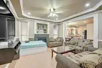 7869 147A STREET - thumbnail 13