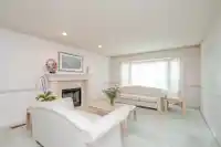 8719 140B STREET - thumbnail 3
