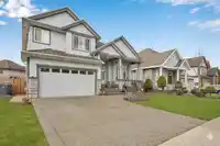 7869 147A STREET - thumbnail 2