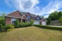 16396 113B AVENUE - thumbnail 2