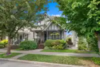 18565 67 AVENUE - thumbnail 1