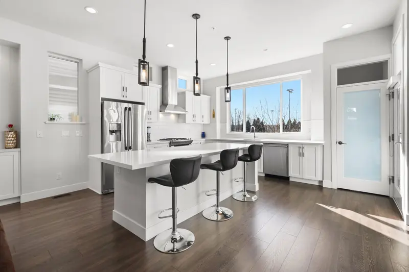 10279 238A STREET - photo 2 of 25