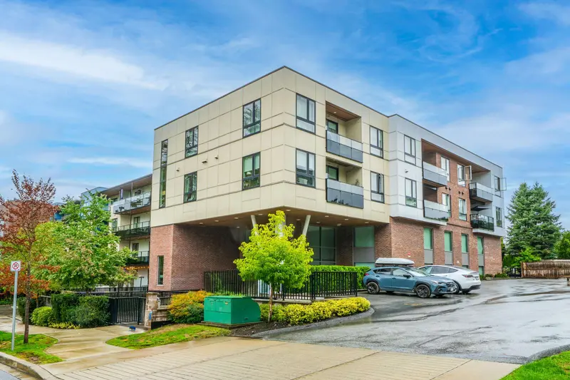 205 12320 222 STREET - photo 1 of 22