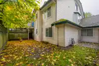 111 10308 155A STREET - thumbnail 32