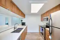 705 10523 UNIVERSITY DRIVE - thumbnail 3