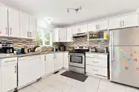 9443 132A STREET - thumbnail 11