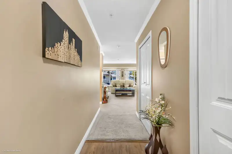 314 12160 80 AVENUE - photo 2 of 26