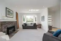 15657 93 AVENUE - thumbnail 4