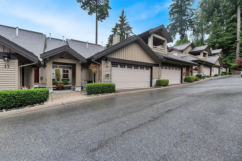 18 1550 LARKHALL CRESCENT - photo 1 of 25