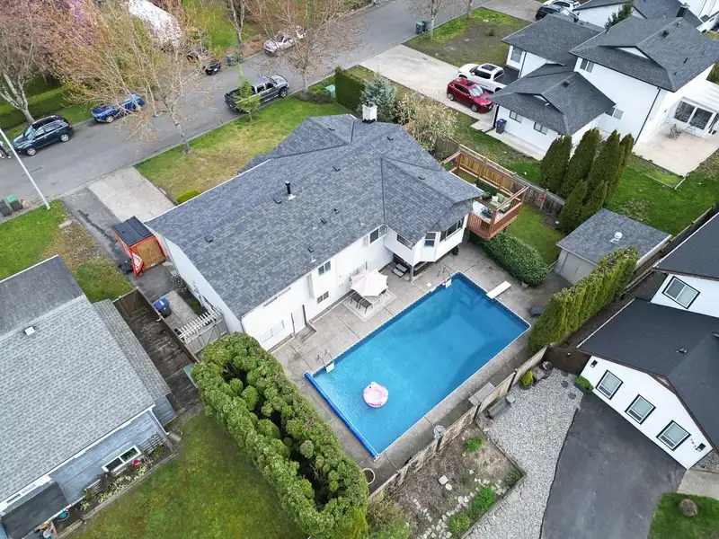 18320 59A AVENUE - photo 1 of 40
