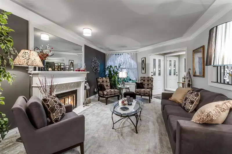 23 6061 W BOUNDARY DRIVE - photo 3 of 30