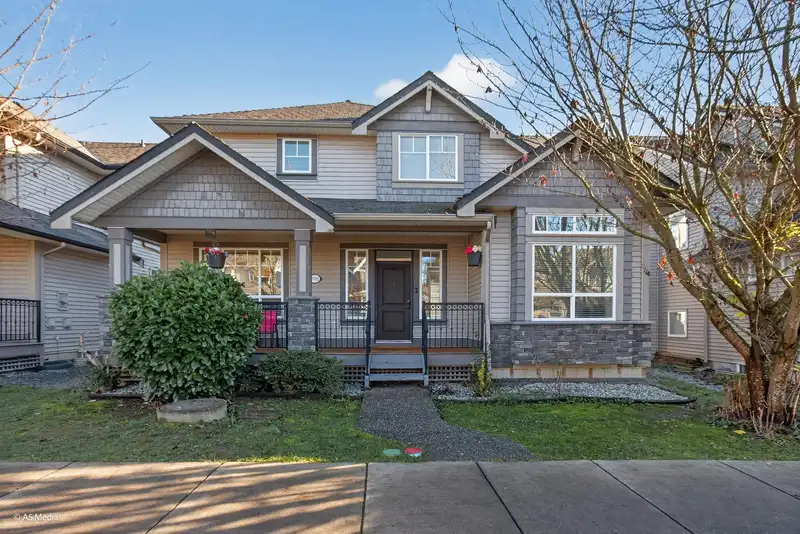 7032 195A STREET - photo 1 of 40