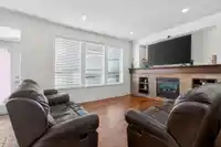 7032 195A STREET - thumbnail 11