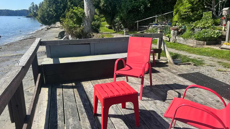 1162 POINT ROAD - photo 3 of 25