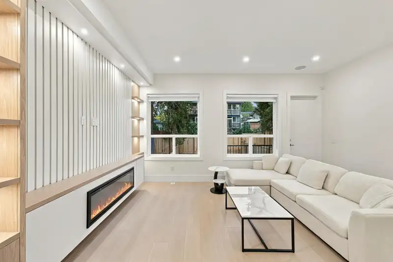 102 11448 138A STREET - photo 2 of 25