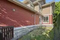 6891 195A STREET - thumbnail 31