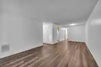 10580 HOLLY PARK LANE - thumbnail 3