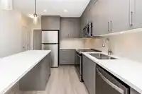 419 18811 72 AVENUE - thumbnail 4