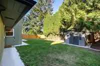 6126 131A STREET - thumbnail 29