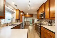 6126 131A STREET - thumbnail 10