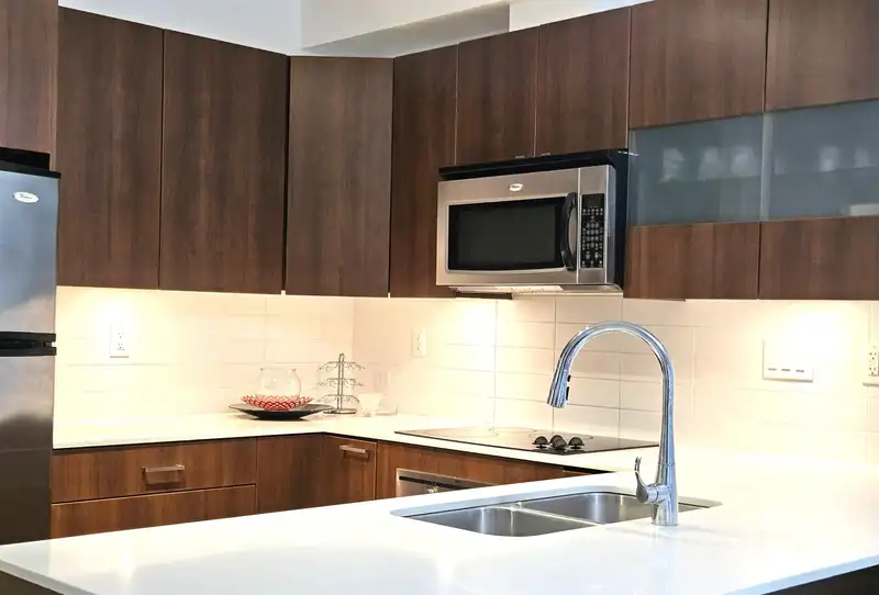 220 13321 102A AVENUE - photo 3 of 17