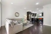 10 14285 64 AVENUE - thumbnail 4