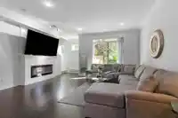 10 14285 64 AVENUE - thumbnail 5