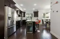 10 14285 64 AVENUE - thumbnail 9