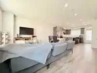 3 19239 70 AVENUE - thumbnail 5