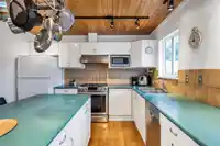 9703 129 STREET - thumbnail 4