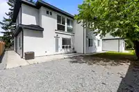 15576 89B AVENUE - thumbnail 32