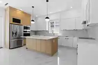 15576 89B AVENUE - thumbnail 7