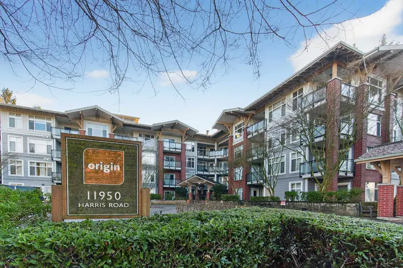 201 11950 HARRIS ROAD - photo 2 of 25