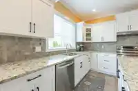 6876 192A STREET - thumbnail 12