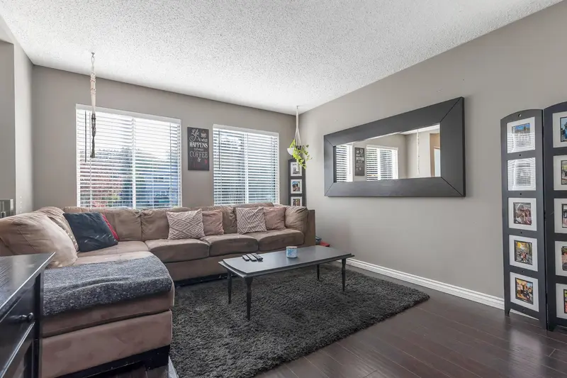 3419 JUNIPER CRESCENT - photo 4 of 25