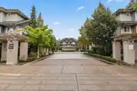 7 7088 191 STREET - thumbnail 1