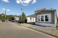 22 8670 156 STREET - thumbnail 1