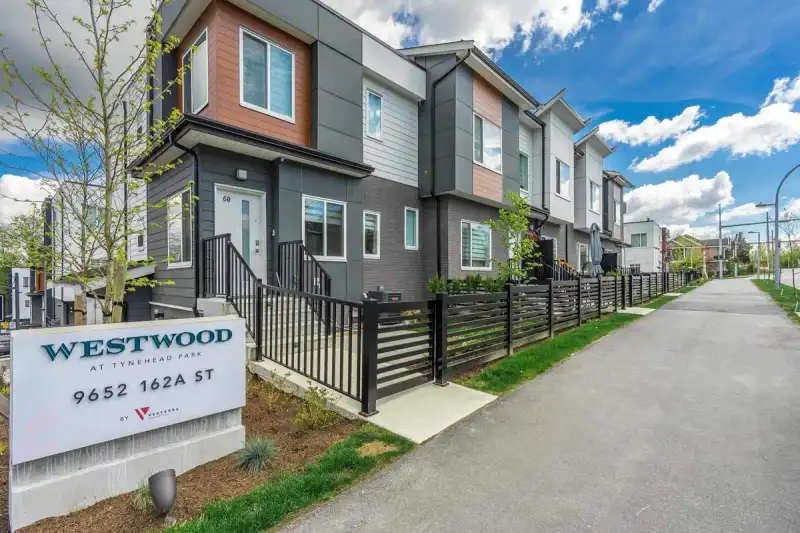 37 9652 162A STREET - photo 1 of 7