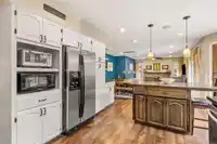 18272 55 AVENUE - thumbnail 8
