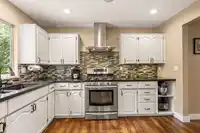 18272 55 AVENUE - thumbnail 9