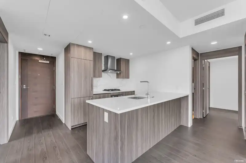 1307 13768 100 AVENUE - photo 4 of 25