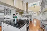 5751 182ND STREET - thumbnail 8