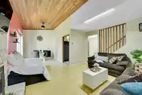 7390 129 STREET - thumbnail 5