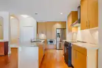 202 16477 64 AVENUE - thumbnail 8
