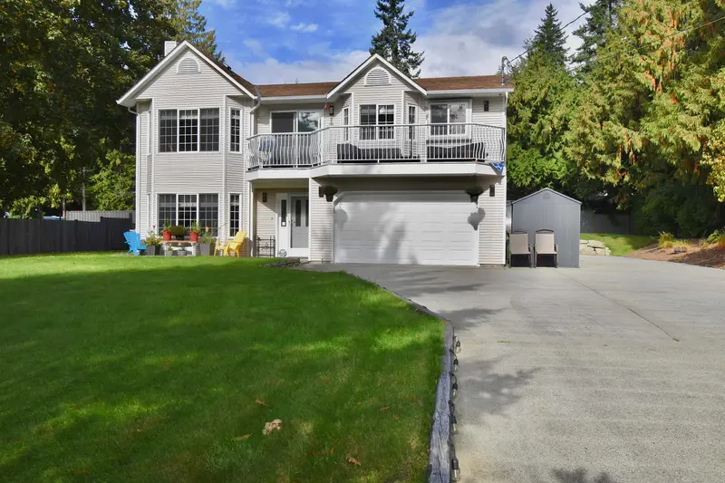 8086 DOGWOOD DRIVE - photo 2 of 25