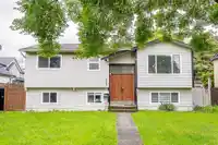 5884 184 STREET - thumbnail 1
