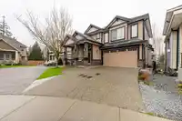 14847 63 AVENUE - thumbnail 3