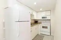5947 165A STREET - thumbnail 23