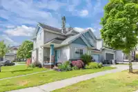 5947 165A STREET - thumbnail 32