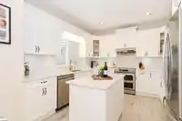 5947 165A STREET - thumbnail 10